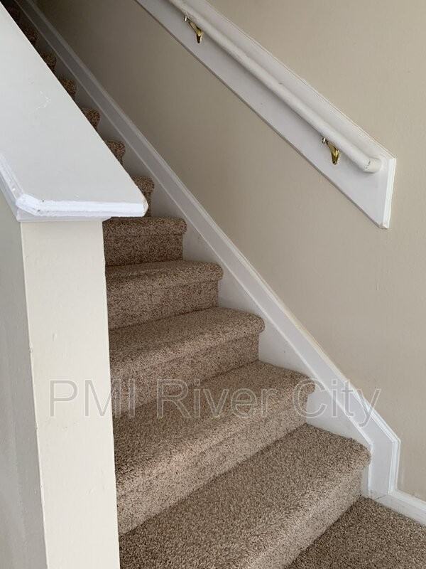 1605 Biscayne Bay Dr - Photo 5 of 11