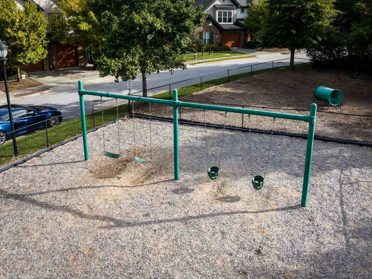 The Townhomes at Chapel Watch Village - Photo 7 of 24