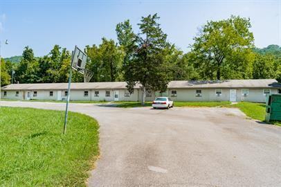 Glenn Apartments - Photo 2 of 9