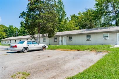 Glenn Apartments - Photo 3 of 9