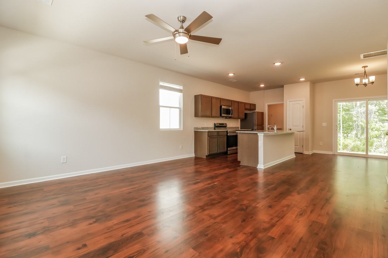 120 Morning Line Dr - Photo 2 of 33