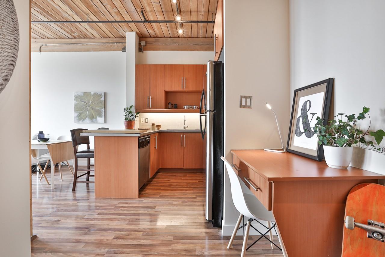 2154 Dundas Street West #306