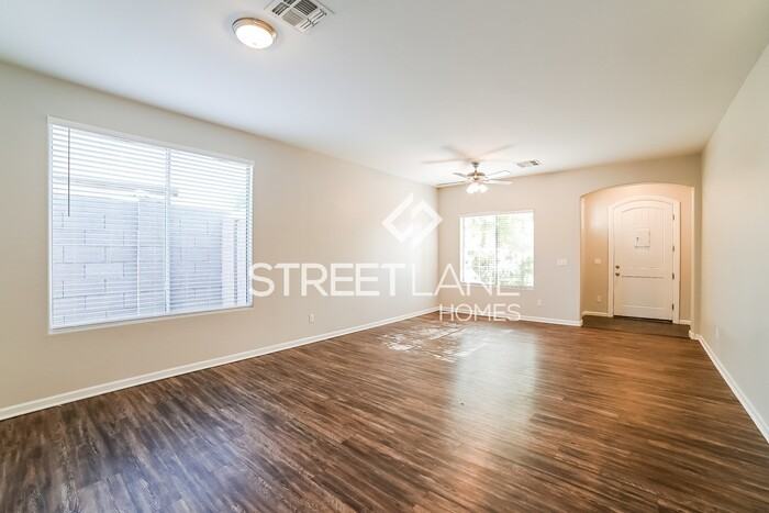 1648 S 174th Ln - Photo 3 of 15