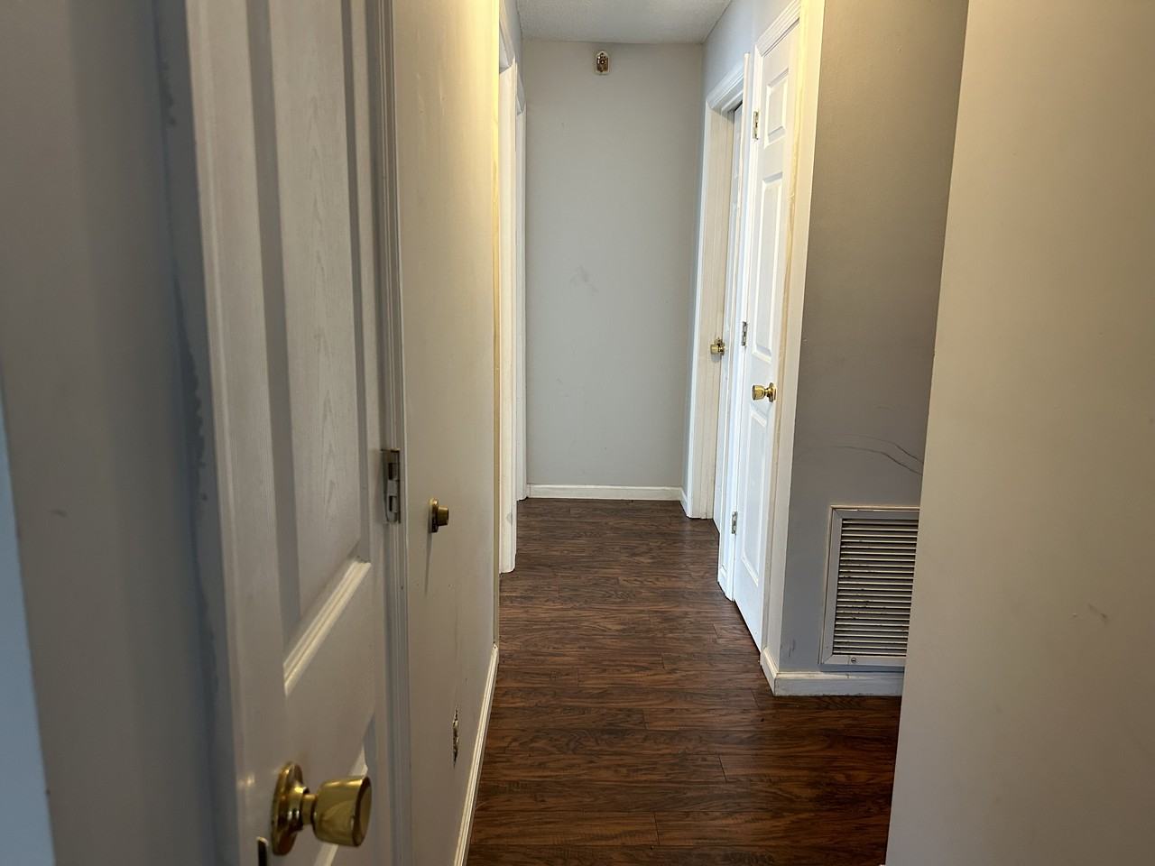 1325 Montego Ct #NA - Photo 2 of 7