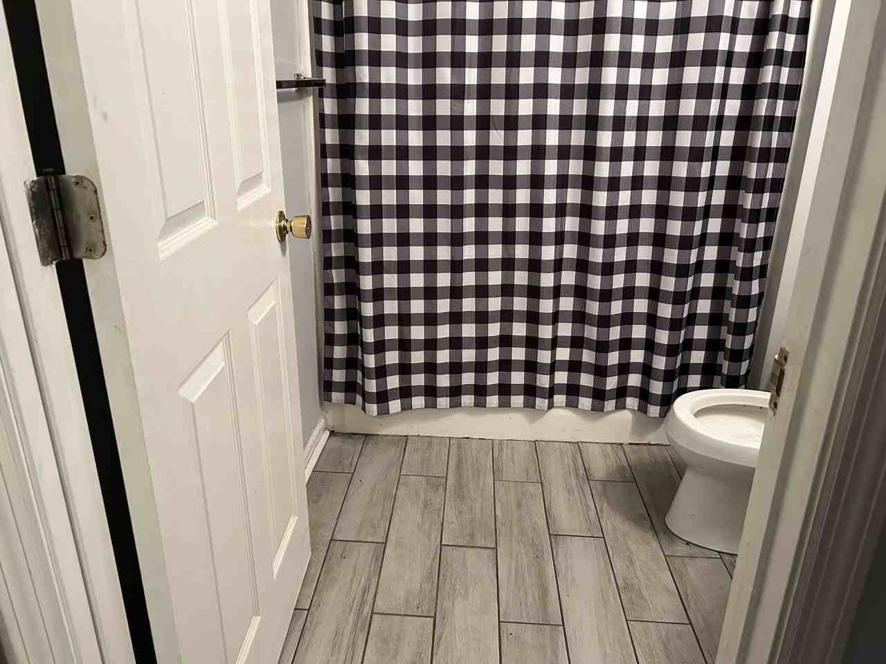 1325 Montego Ct #NA - Photo 3 of 7