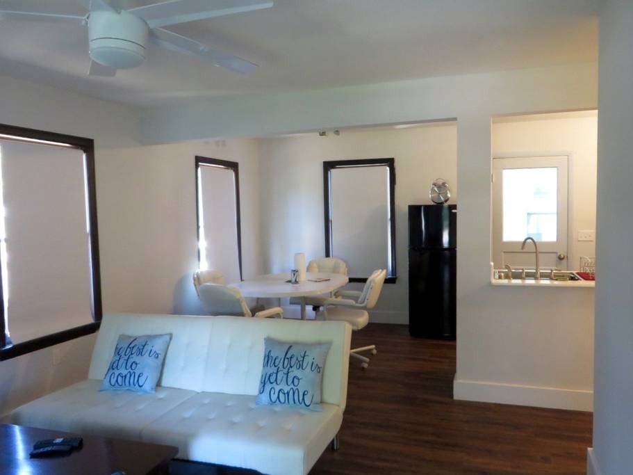 490 S Lime Ave #NA - Photo 2 of 15