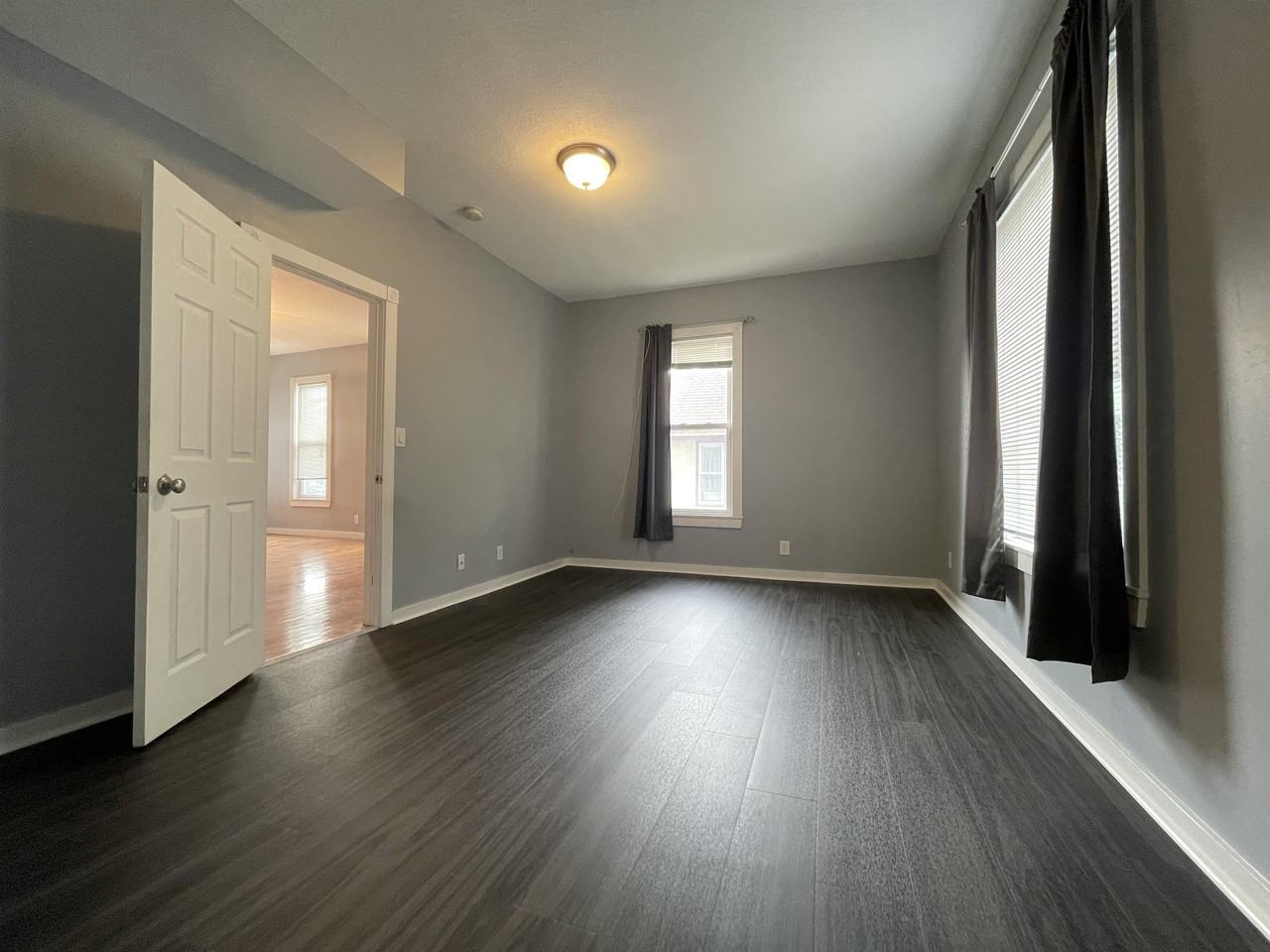 1819 15th Ave S #2 - Photo 4 of 16