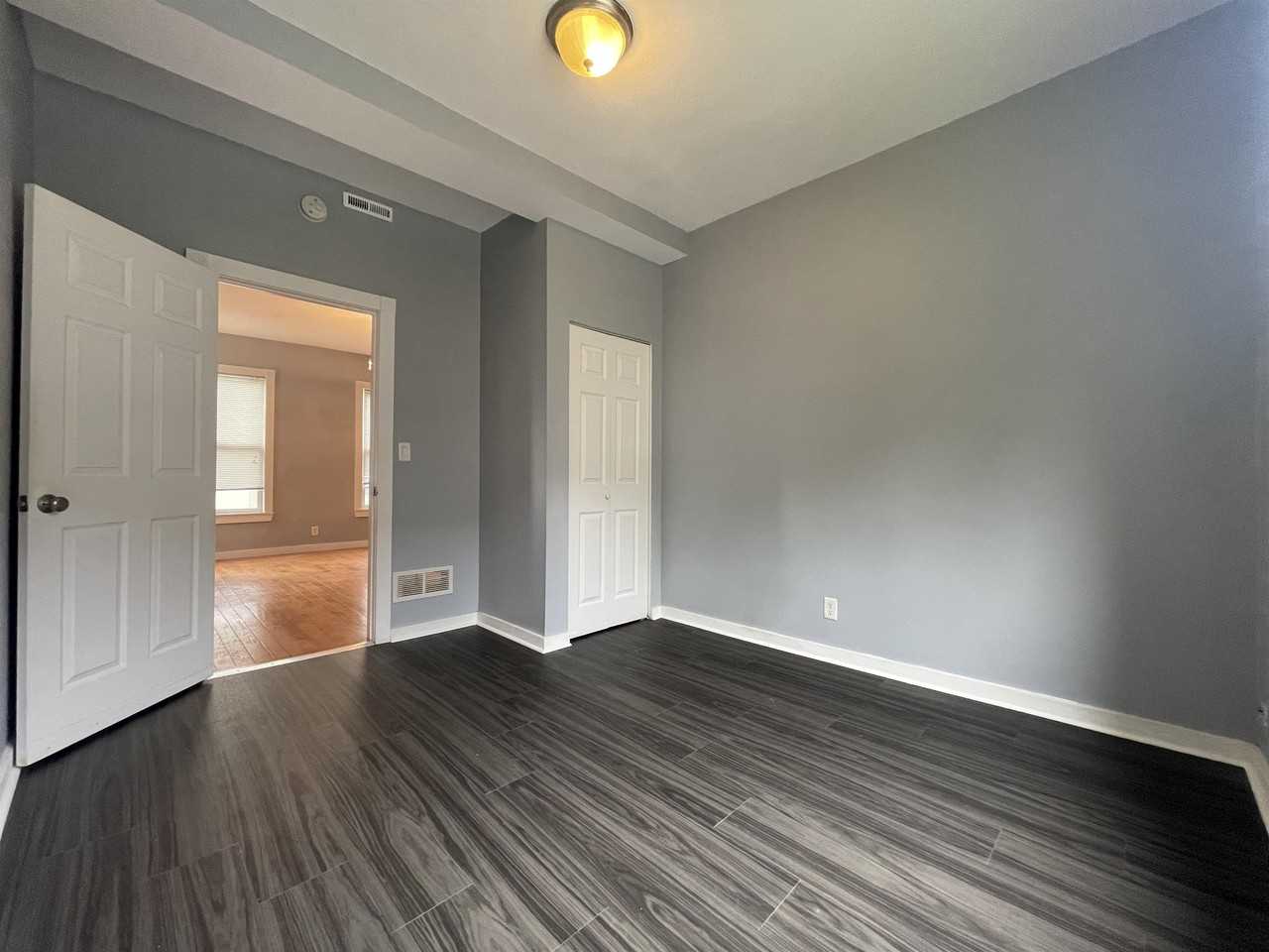 1819 15th Ave S #2 - Photo 5 of 16