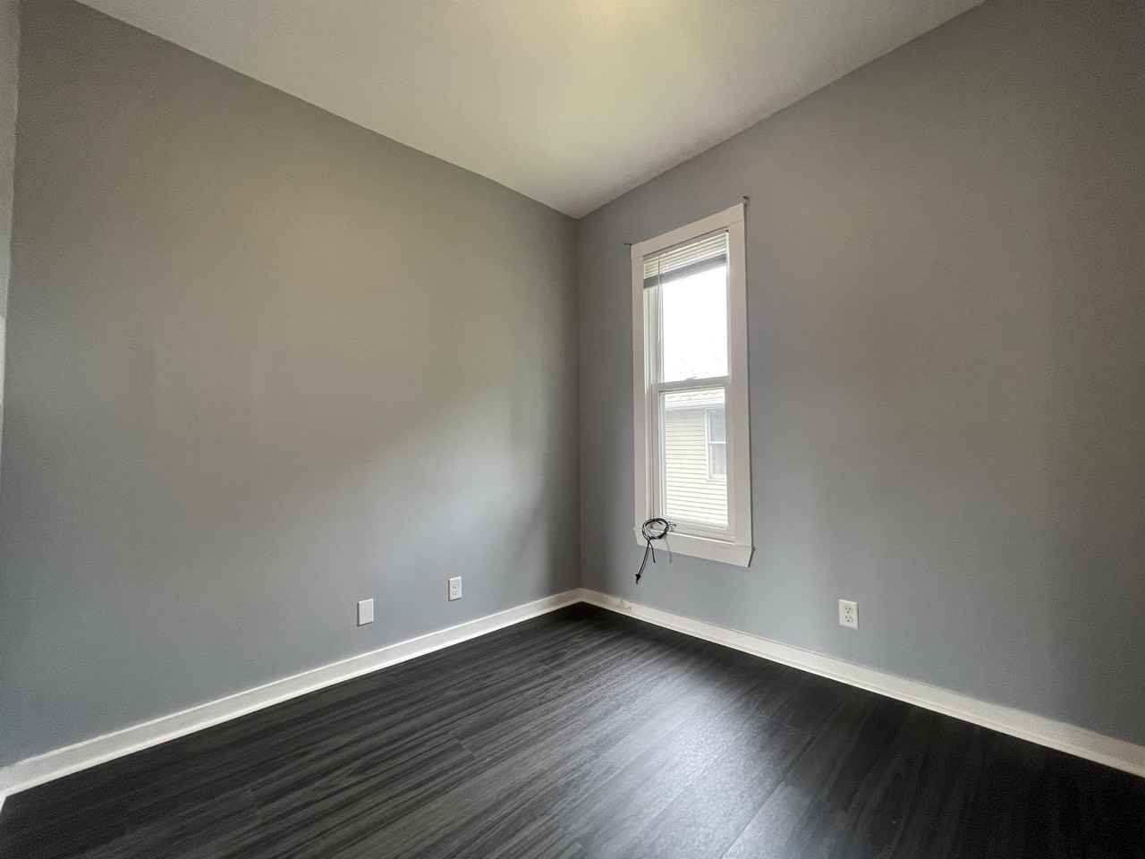 1819 15th Ave S #2 - Photo 6 of 16