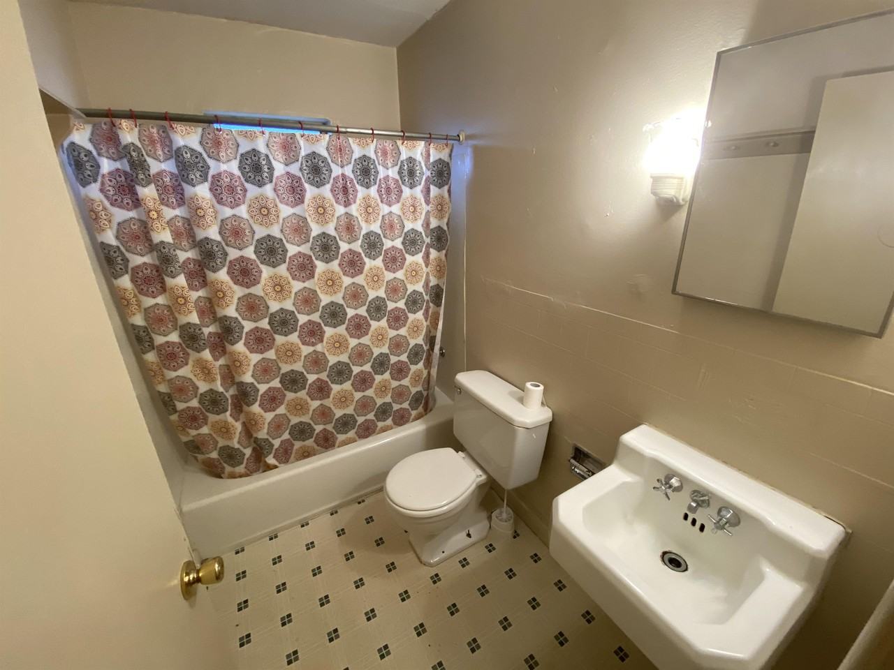 1218 North D Street - 1218 #1218 - Photo 5 of 6