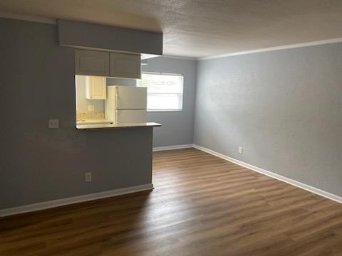 225 5th Ave Ne #4 - Photo 3 of 13