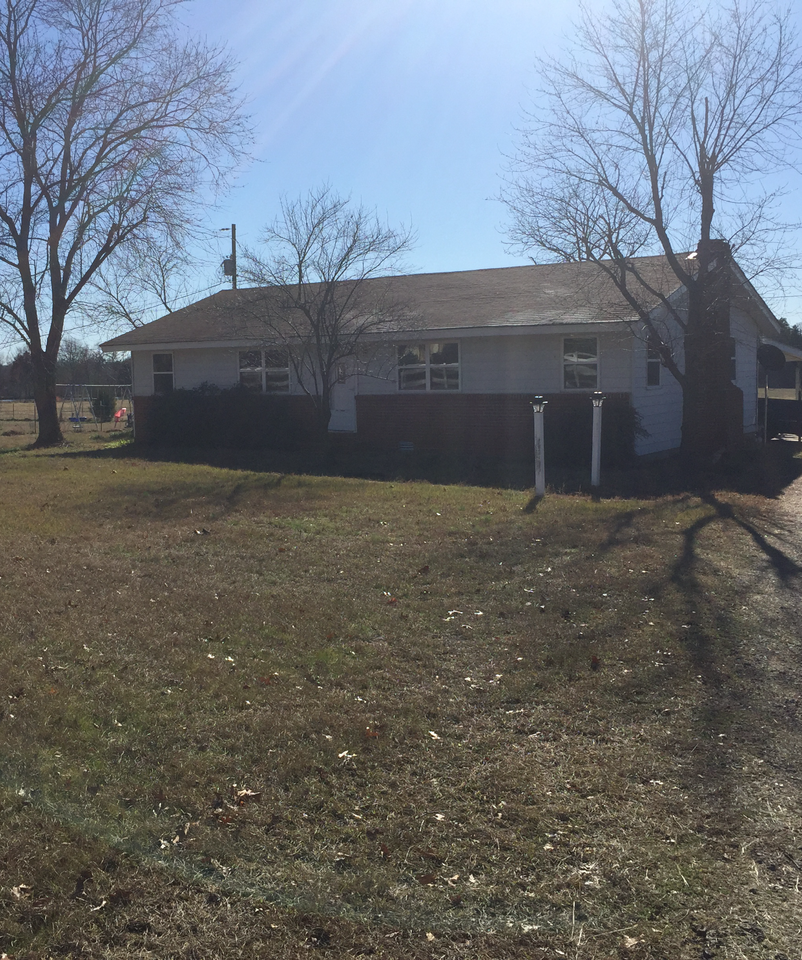 9509 Highway 352 #1 - Photo 2 of 13