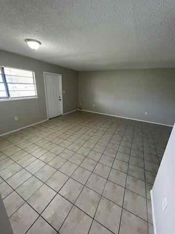 4130 Washington Ave #4130 - Photo 2 of 7