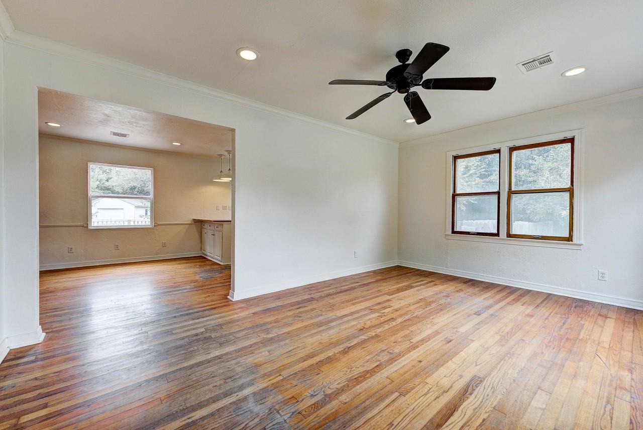 408 W Daws St #1 - Photo 3 of 22