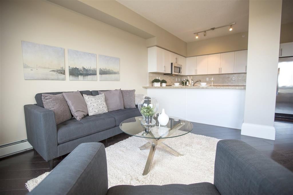 Icon I - Photo 2 of 19