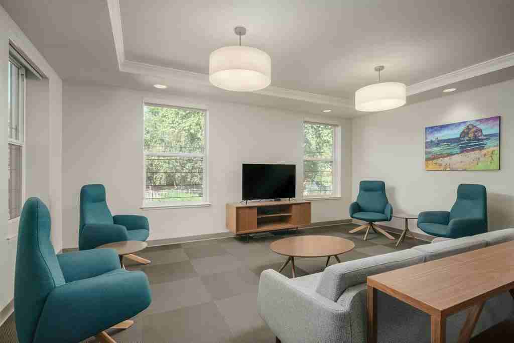 4619 North Michigan Avenue - Photo 6 of 25