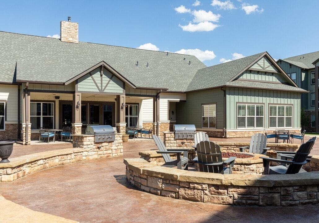 2004 Sierra Commons Rd - Photo 6 of 35