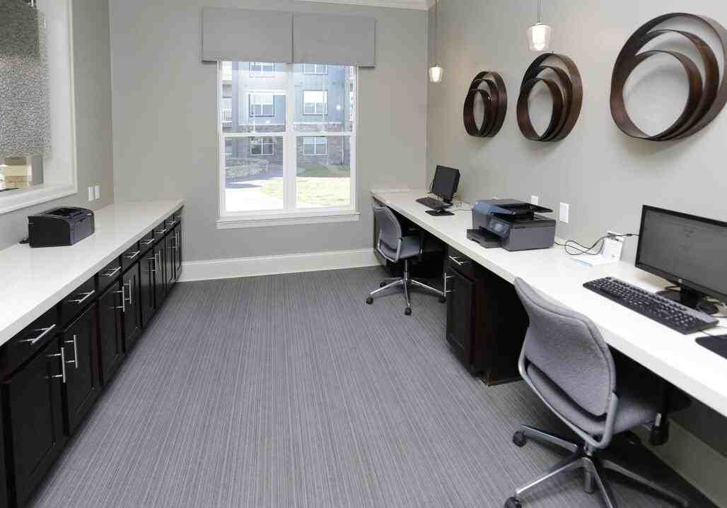 2004 Sierra Commons Rd - Photo 5 of 35