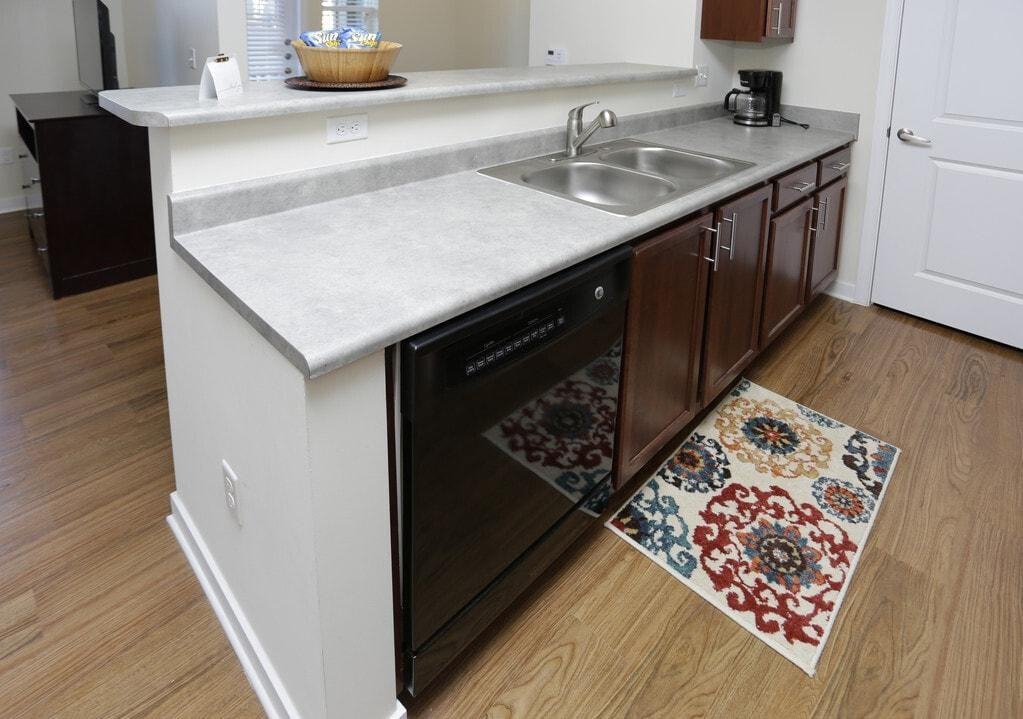 2004 Sierra Commons Rd - Photo 2 of 35