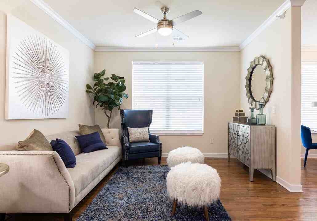 2004 Sierra Commons Rd - Photo 3 of 35