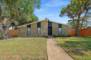 featured image of 3402 Ridgemoor Drive