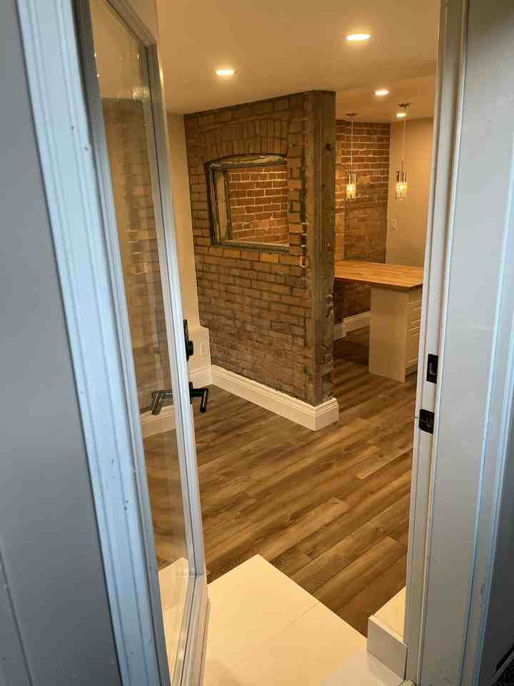 Withrow Ave - Photo 2 of 12