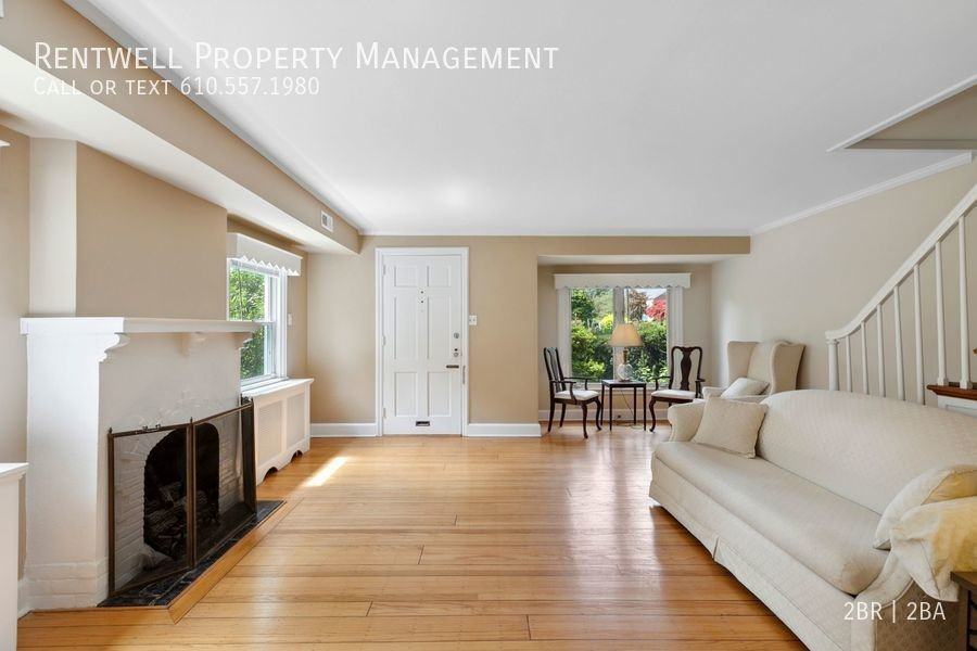 207 Harrogate Rd - Photo 3 of 27