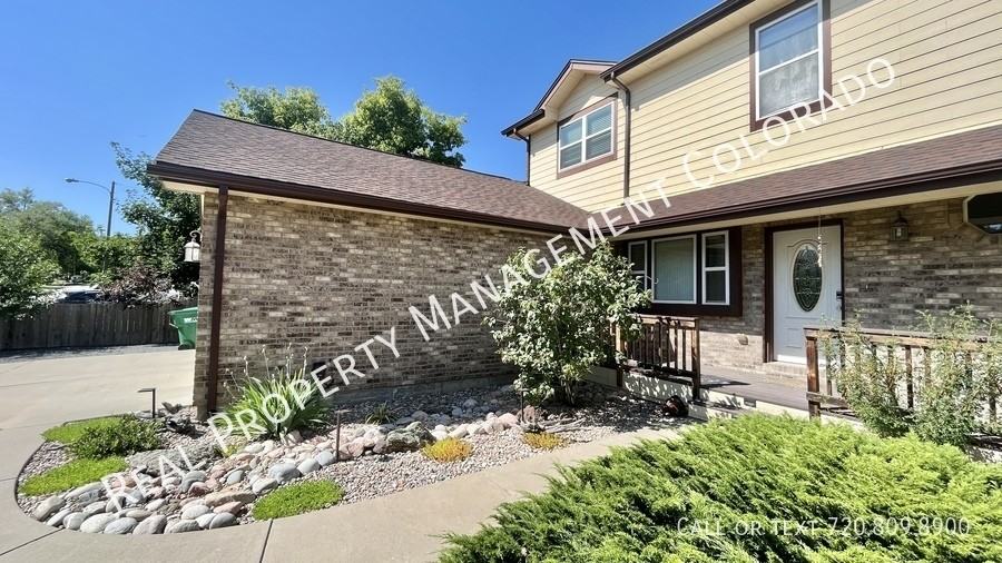 665 Kilmer St - Photo 2 of 24