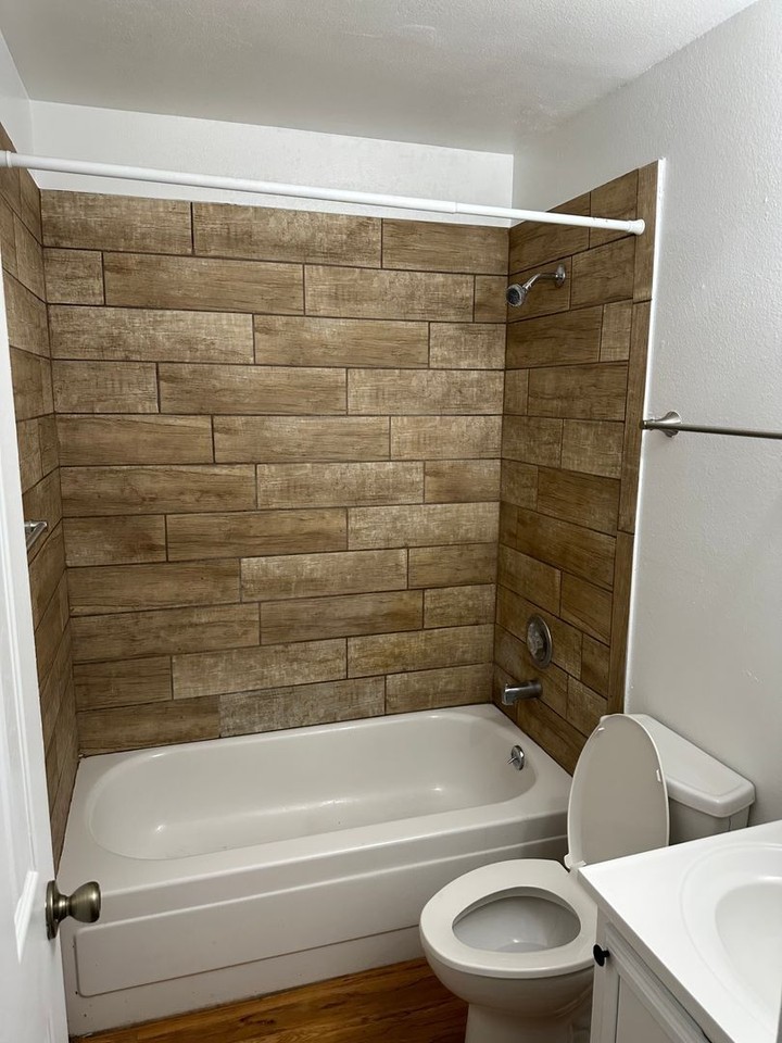1785 Zebulon Dr. - Photo 3 of 13