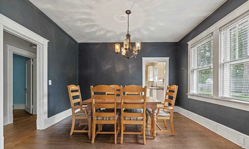 401 S Franklin Dr - Photo 4 of 17