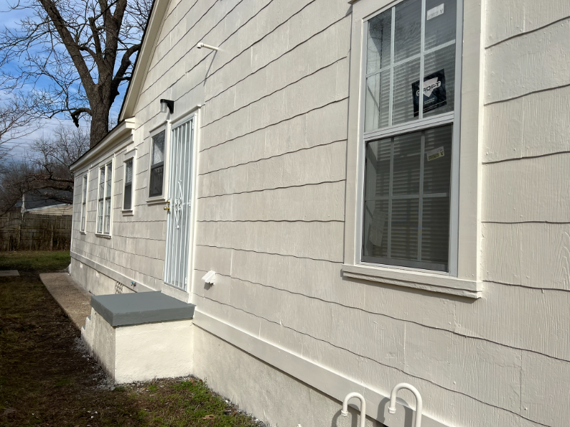 2426 Lamar Circle - Photo 3 of 13