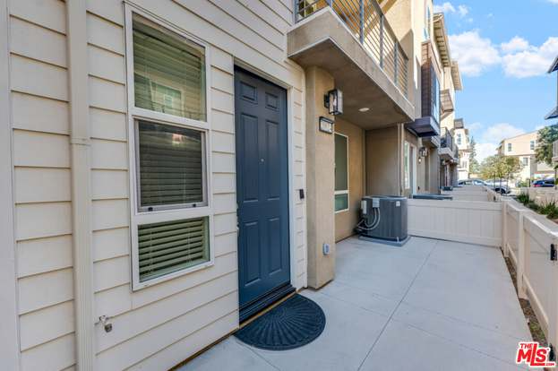 20624 Desert Ash Ln - Photo 4 of 9