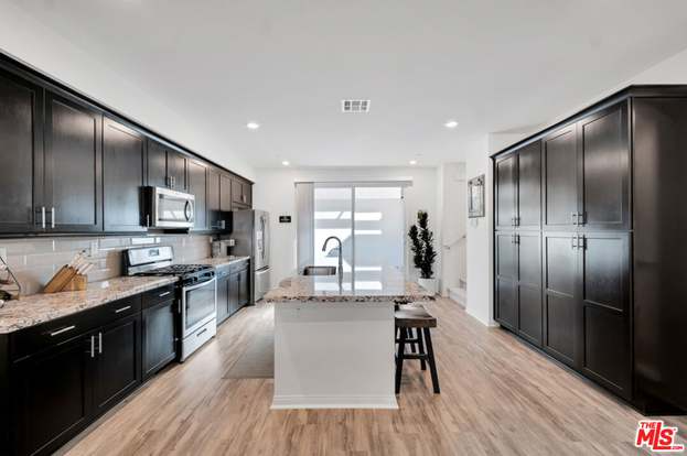 20624 Desert Ash Ln - Photo 6 of 9