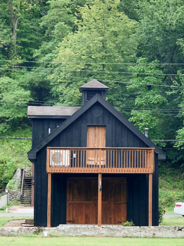 43 Mill St #BARN - Photo 2 of 19