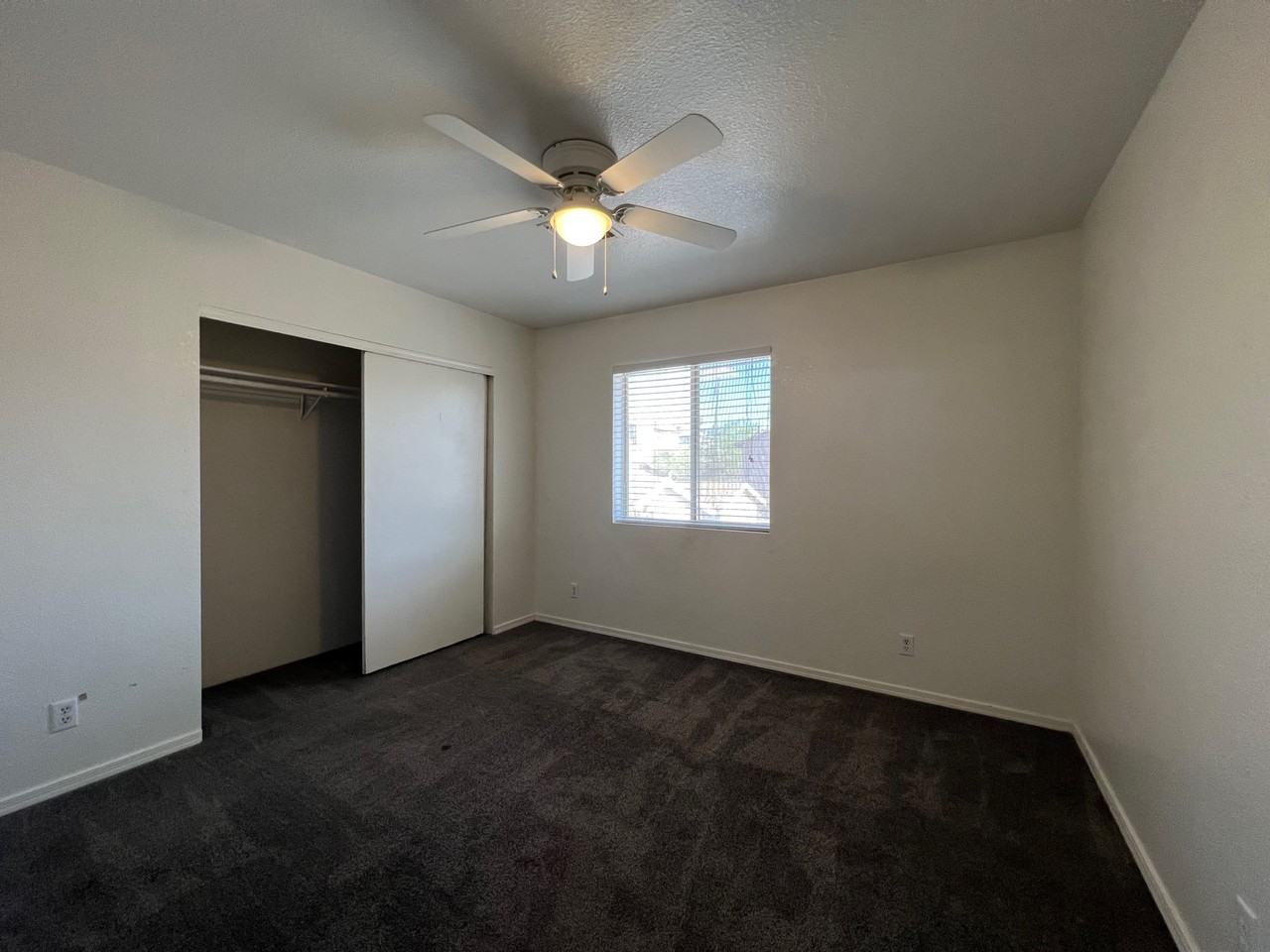 1564 Turquoise - 4 #4 - Photo 3 of 11