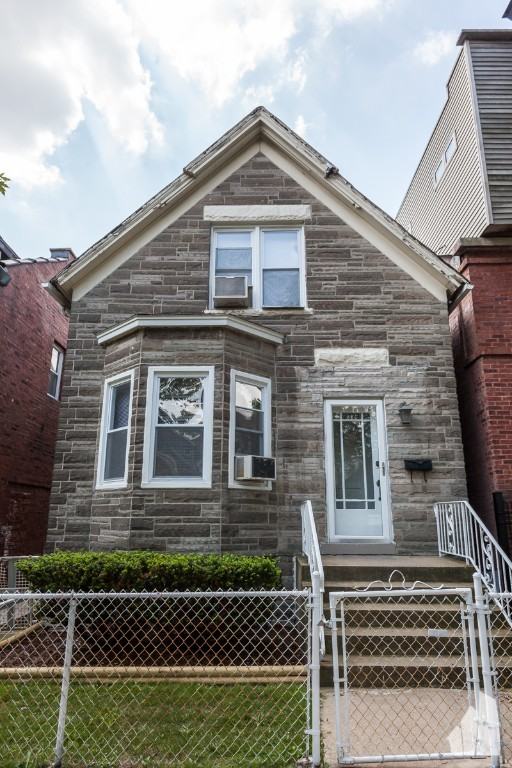 3 Bedroom Houses for Rent In Chicago, IL 136 3 Bedroom Homes Zumper