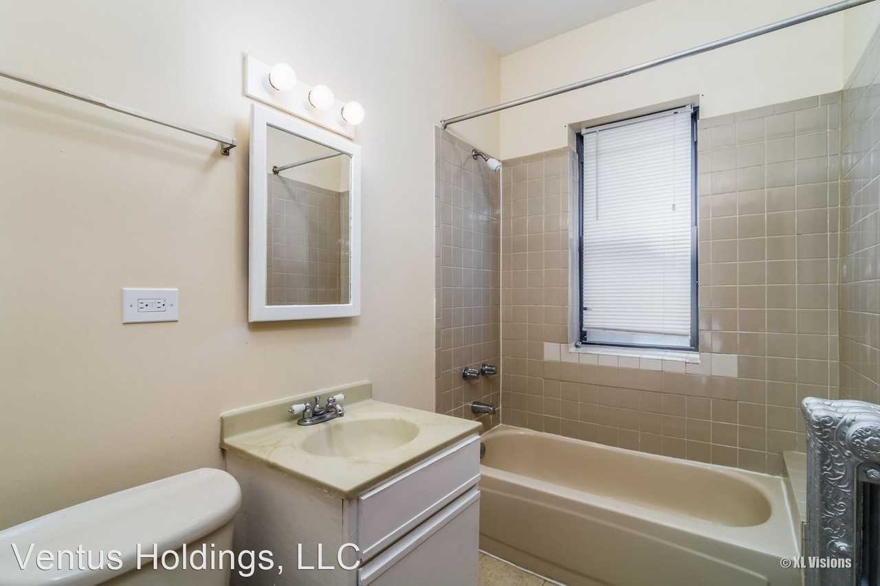 116-18 S California Ave - Photo 3 of 10