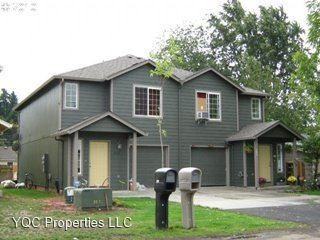 2117 & 2119 E 26th St Apartments in Bagley Downs, Vancouver, WA 98661