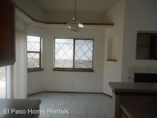 8644 Pilgrimage Cir - Photo 3 of 27