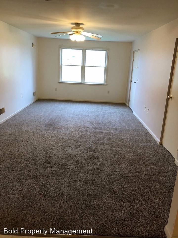 1815 Quarry Rd. - Photo 3 of 9