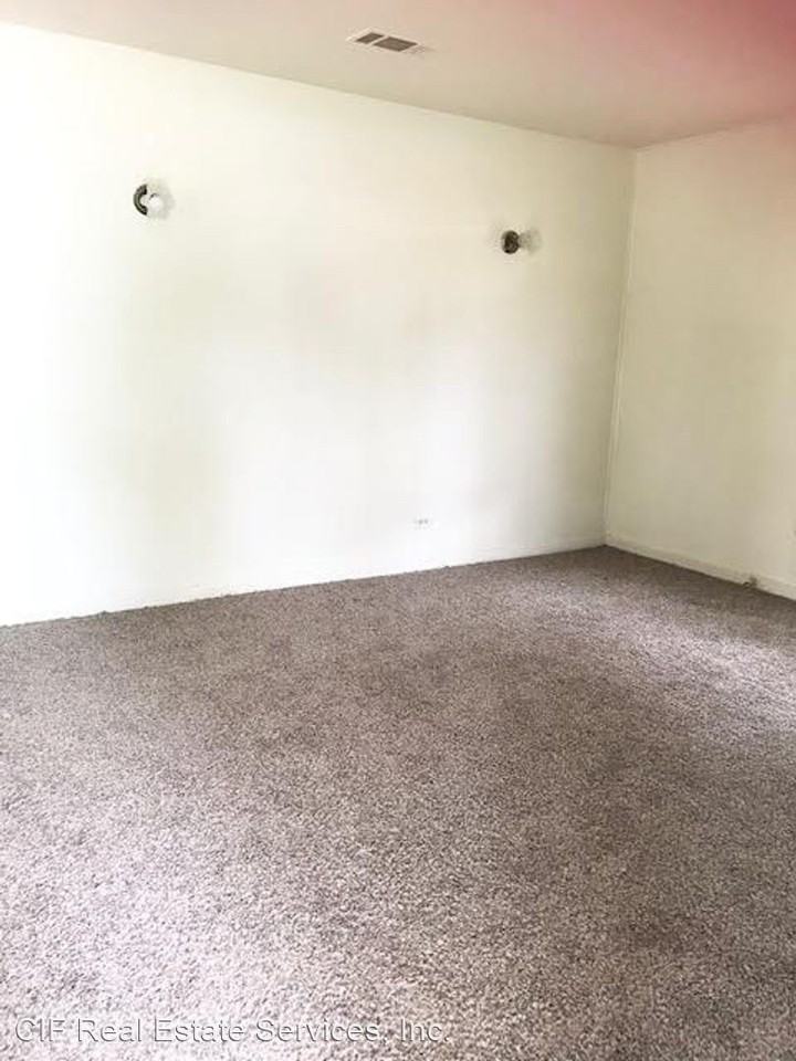 600 Camp Dr - Photo 2 of 9