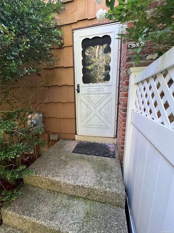 27 Kastal Dr - Photo 2 of 28