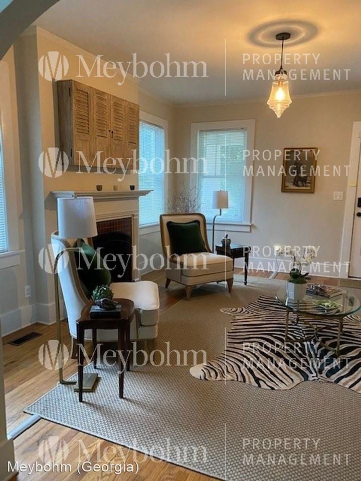 1827 Mcdowell St - Photo 3 of 16