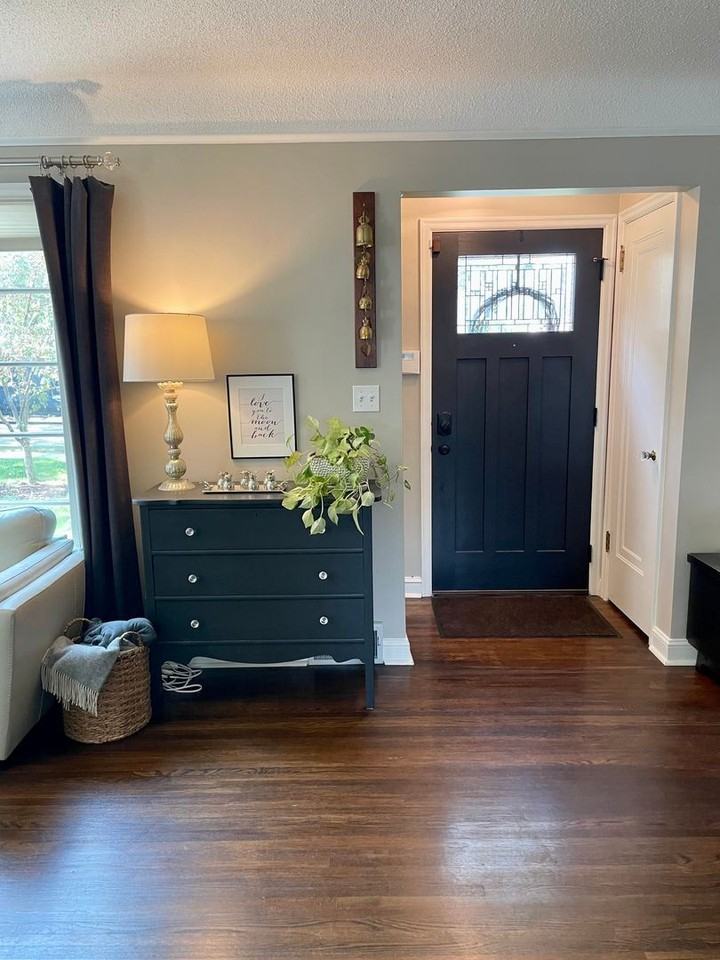 5533 Logan Ave S - Photo 2 of 46