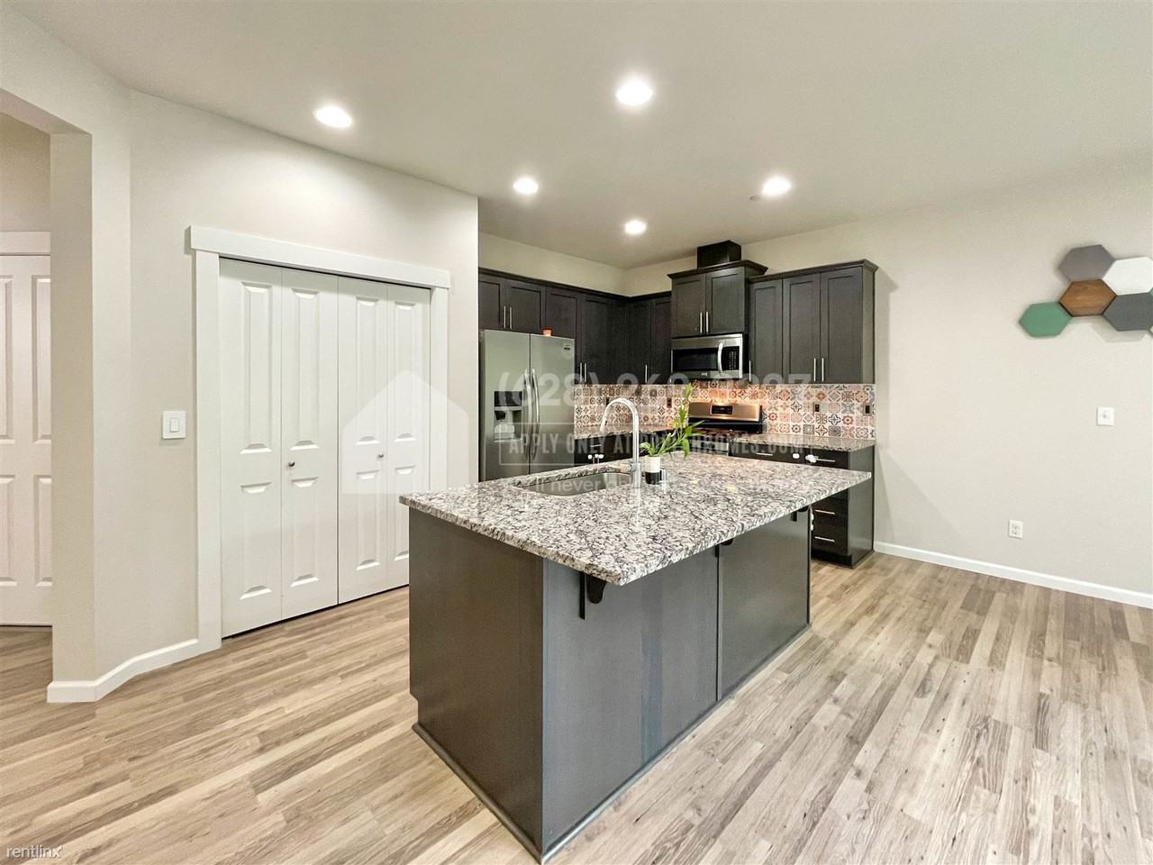 4921 130th Pl Se #B - Photo 2 of 30