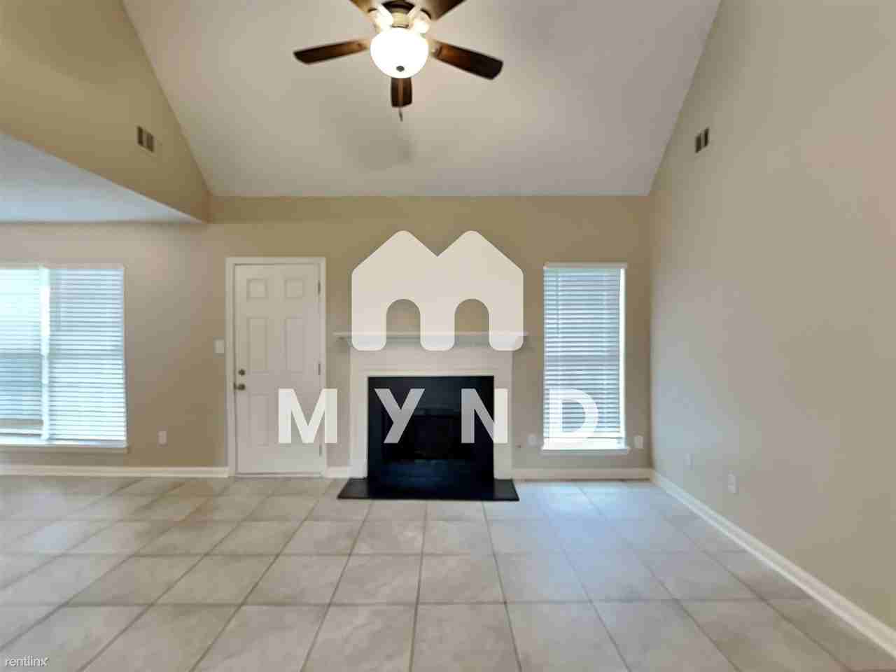 3852 Meadow Glen Way - Photo 2 of 27