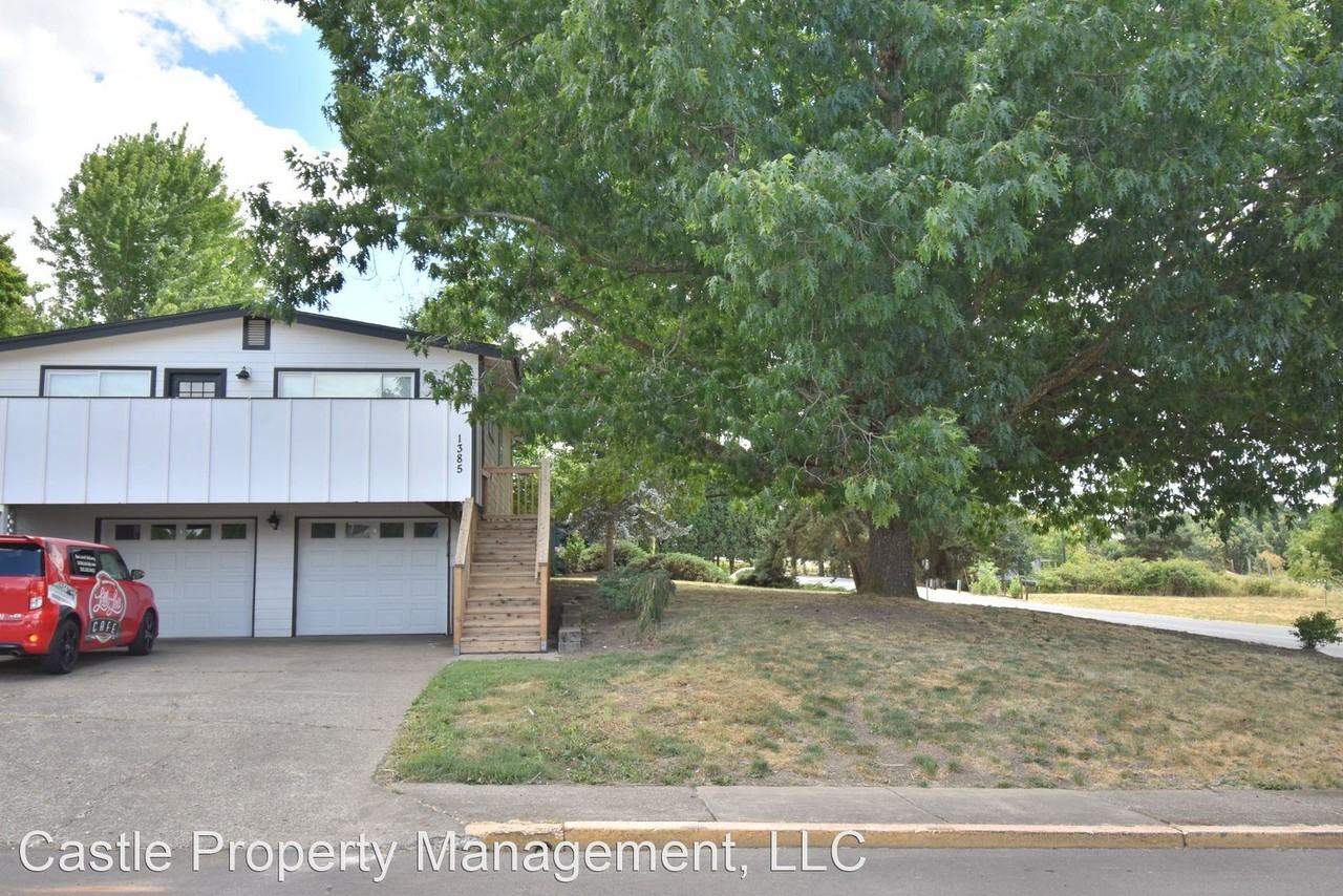 1385 Picture St - Photo 2 of 14