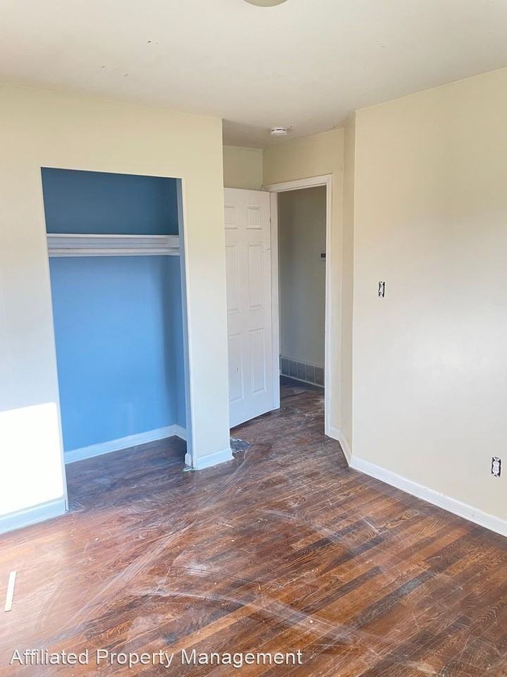 1420 Gattegno St - Photo 2 of 17