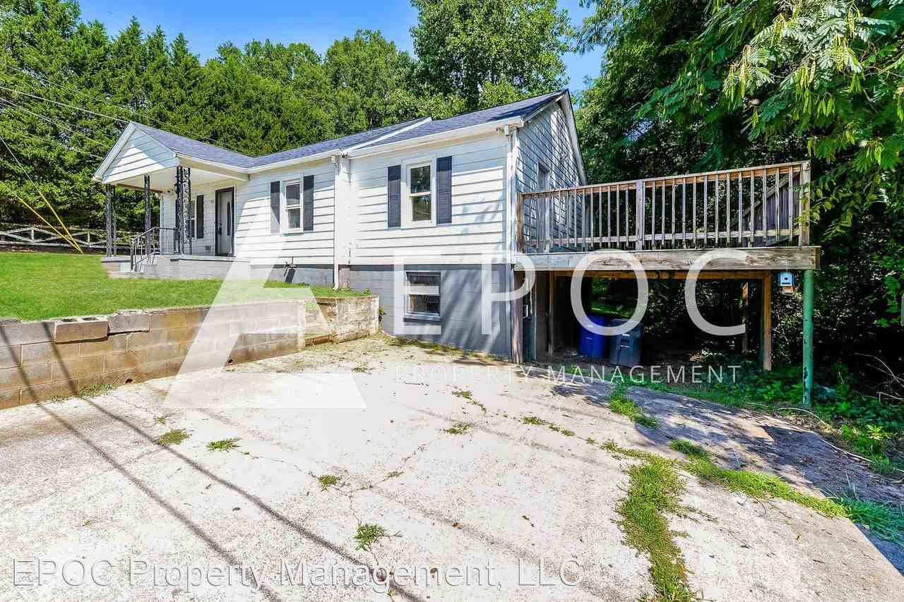 901 Cassell St - Photo 2 of 16