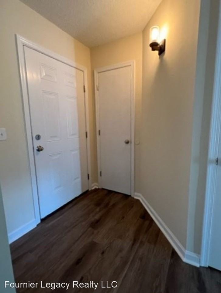 4239 Baylor St - Photo 3 of 20